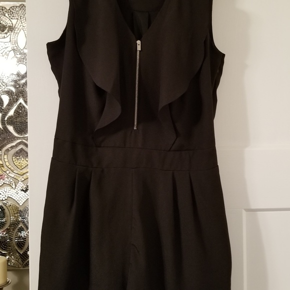 Express Ruffle Romper - black - Picture 5 of 5